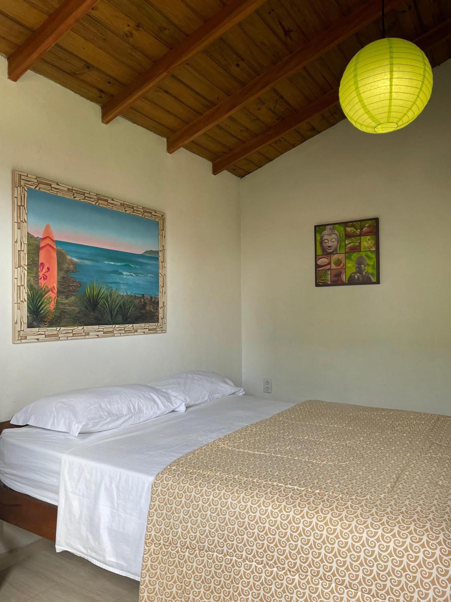 Pousada Vale Verde Bungalows - Praia Do Rosa - Sc Εξωτερικό φωτογραφία